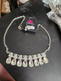 Stunning white/clear necklace set
